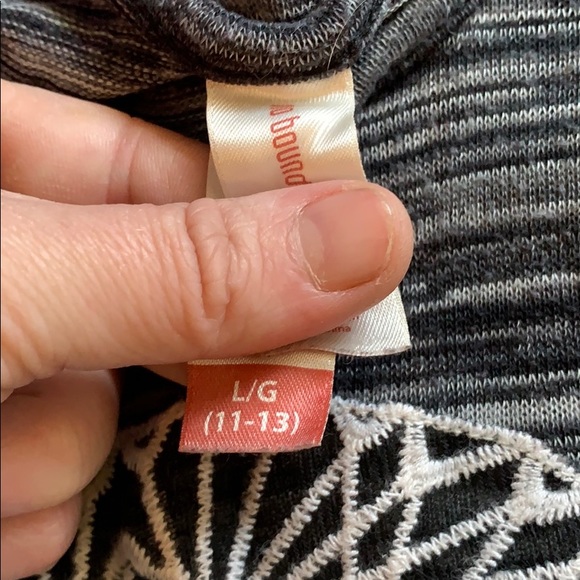 Cute Skull Tank Top / No Boundaries / Large - Picture 2 of 4